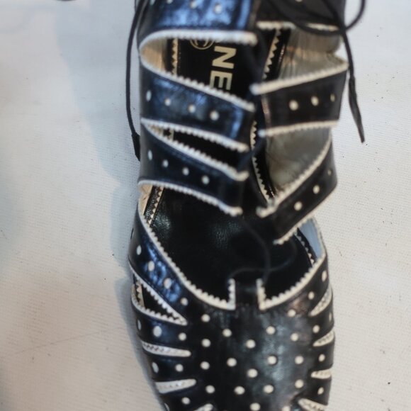 NWOB Authentic Chanel Black White Leather Mary Jane Lace Slingback Heels 38 US/8 - Picture 9 of 15